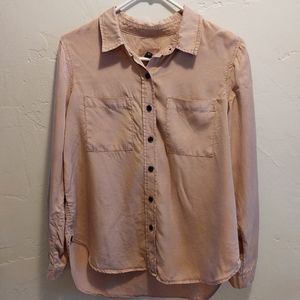 Universal thread button-up shirt